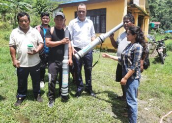 दोर्दीका किसानले पाए बाँदर धपाउने बन्दुक