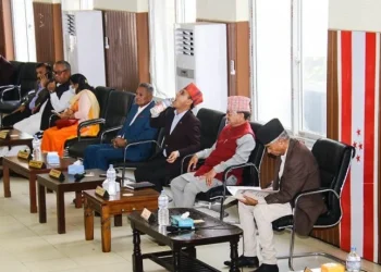 कांग्रेस पदाधिकारी बैठक बस्दै, बालकृष्ण खाणलाई निलम्बन गर्ने तयारी