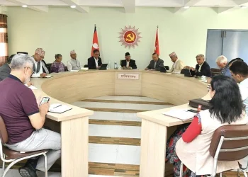 एमाले नेताको कार्यविभाजन : सातै उपाध्यक्षलाई ३२ विभागको जिम्मेवारी