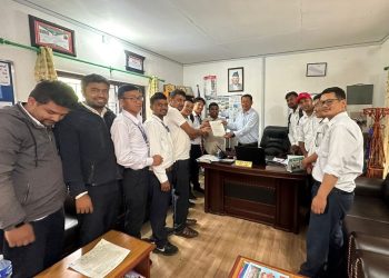 संघीय निजामती सेवा ऐनकाे मस्याैदा संसाेधन गर्न मर्स्याङदी गाउँपालिकाका कर्मचारीकाे माग