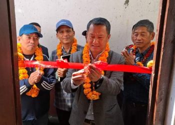 नाइँचेमा सामुदायिक स्वास्थ्य इकाई स्थापना भएपछि स्थानीय खुसी